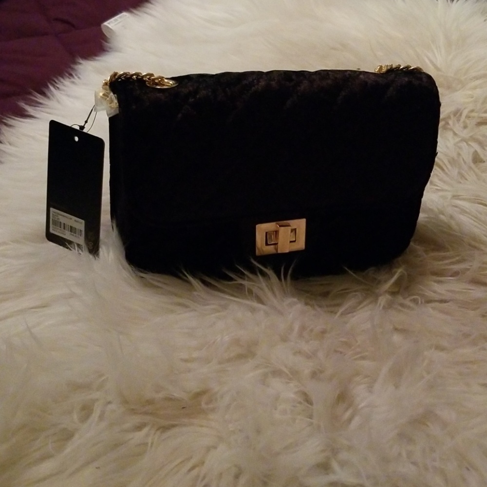 🐰🐇Small Velvet Black Handbag